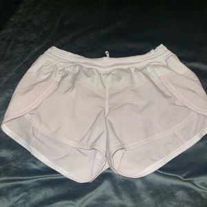 white/nude lulu shorts
